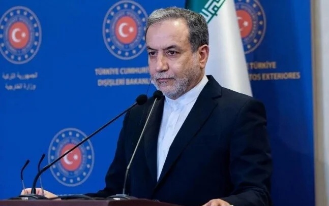 Abbas Arakçı: Danışıqların uğur ehtimalı 10 faiz olsa belə, bu fürsətdən yararlanmalıyıq
